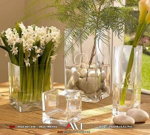 huong-dan-cach-bo-tri-binh-hoa-trong-nha-hop-phong-thuy