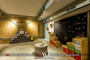 kham-pha-noi-that-an-tuong-cua-cua-hang-mat-kinh-thoi-trang-tai-hy-lap-7