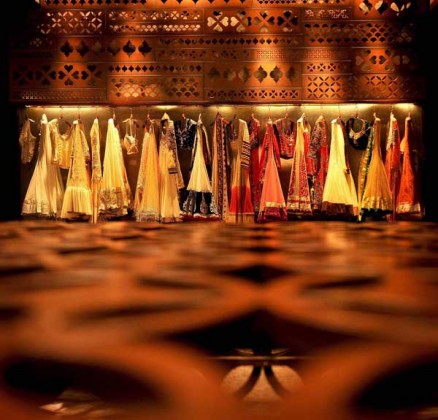 cua-hang-ao-cuoi-tai-an-do-2