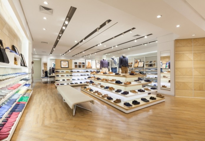 cua-hang-thoi-trang-hotwind-tai-thuong-chau-trung-quoc-2