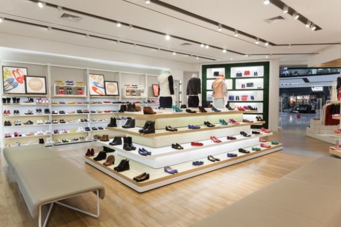 cua-hang-thoi-trang-hotwind-tai-thuong-chau-trung-quoc-4