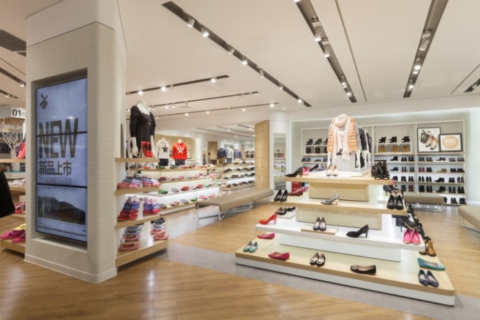 cua-hang-thoi-trang-hotwind-tai-thuong-chau-trung-quoc-6