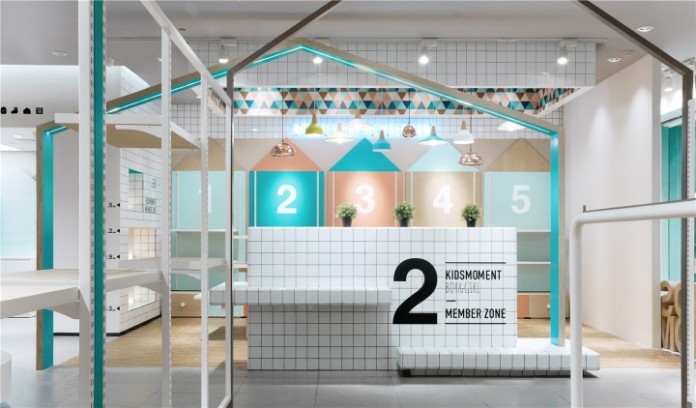 noi-that-cua-hang-thoi-trang-tre-em-tai-vu-han-6