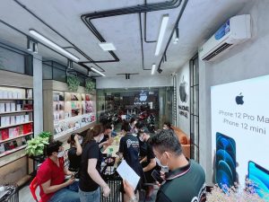 thi công thực tế shop điện thoại Phương Apple Đồng Nai
