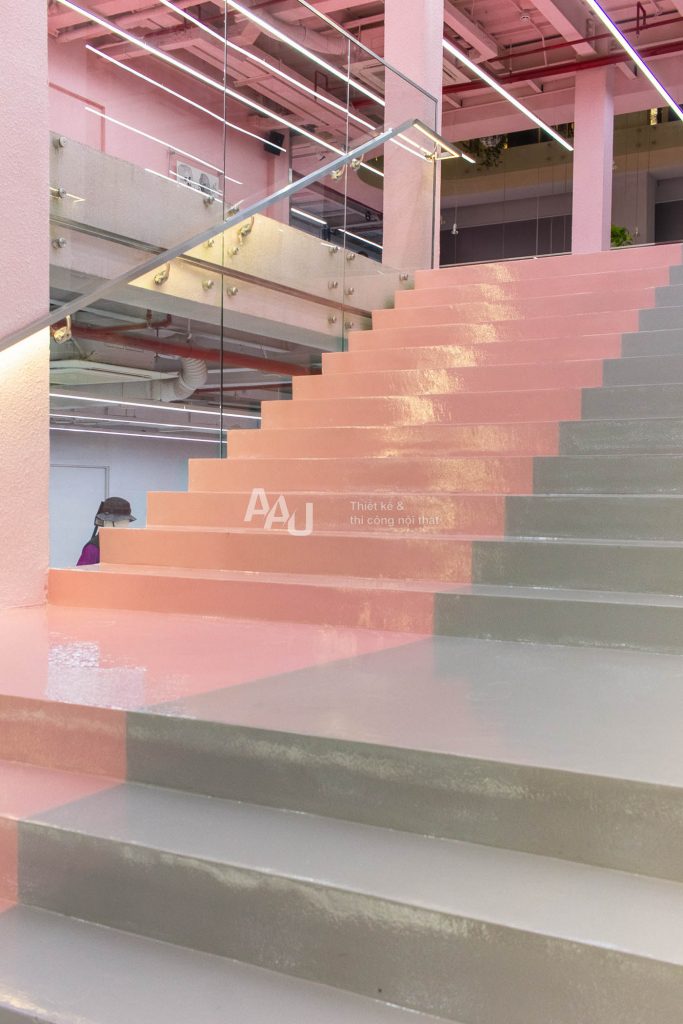 thiết kế cửa hàng thời trang