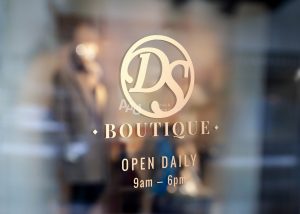 Thiết kế shop túi xách - Daisy Boutique