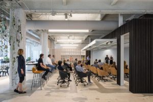 Thiết kế thi công nội thất văn phòng